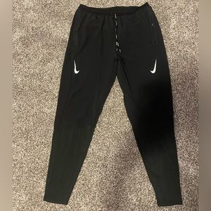 NIKE AEROSWIFT RUNNING PANTS